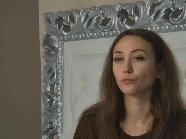 Offline AliceMunro on BongaCams