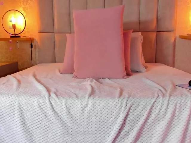 Offline amy-saenz on BongaCams