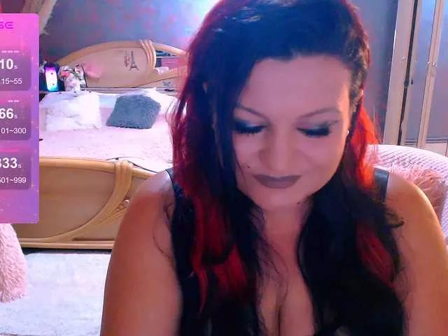Freechat Ariellefoxy on BongaCams