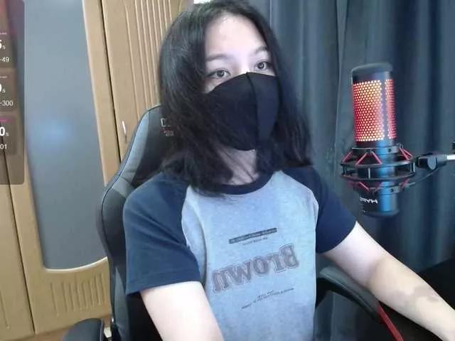 Offline Aya- on BongaCams