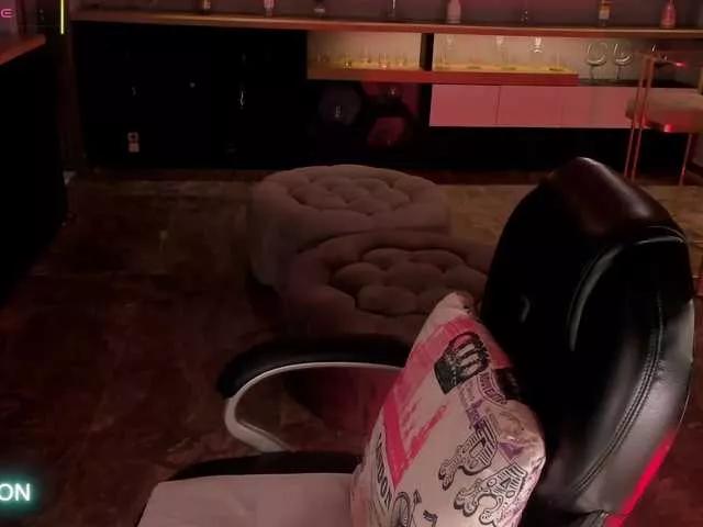 DannieSmith1 on BongaCams 