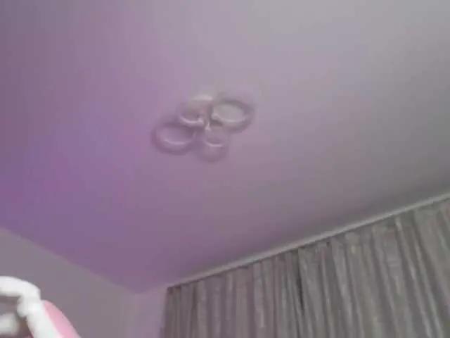 Freechat Eva--queen on BongaCams