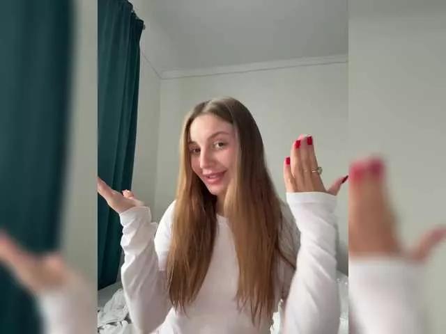 Evelonelfi on BongaCams 