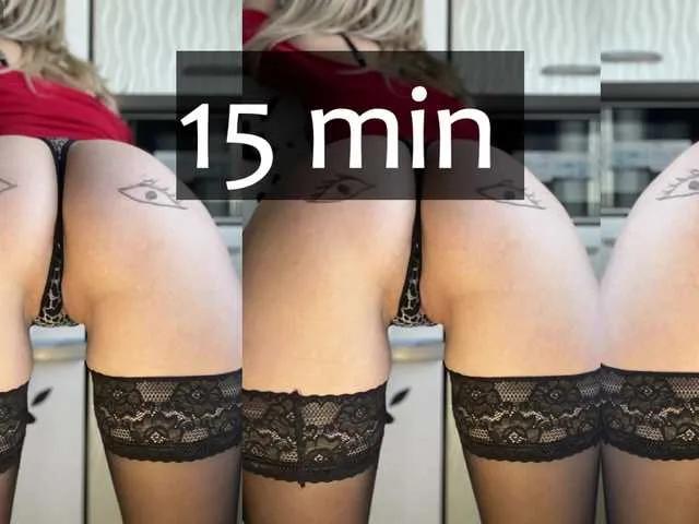 famouswomen's avatar