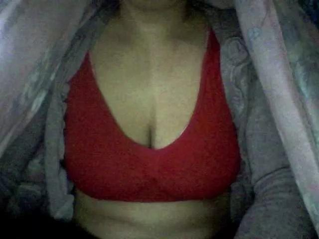 indiagirl50 on BongaCams 