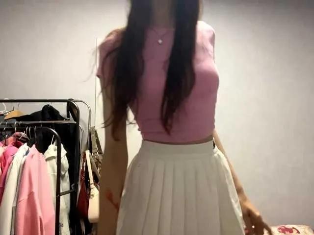 Freechat Jucycute on BongaCams