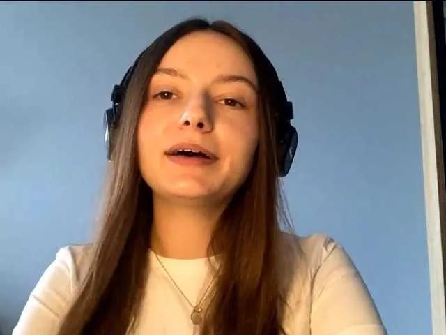 Freechat KittieRusu on BongaCams