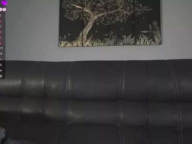 Freechat Leinbone on BongaCams