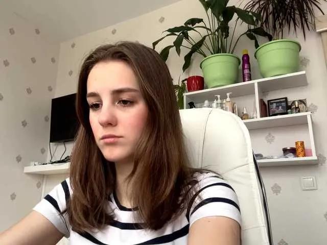 LizetteKhat's avatar