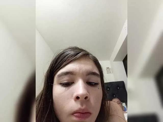 Lola7777 on BongaCams