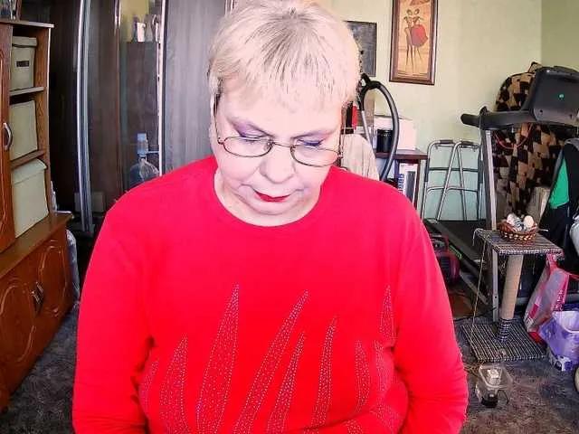 Offline LOLA88888 on BongaCams