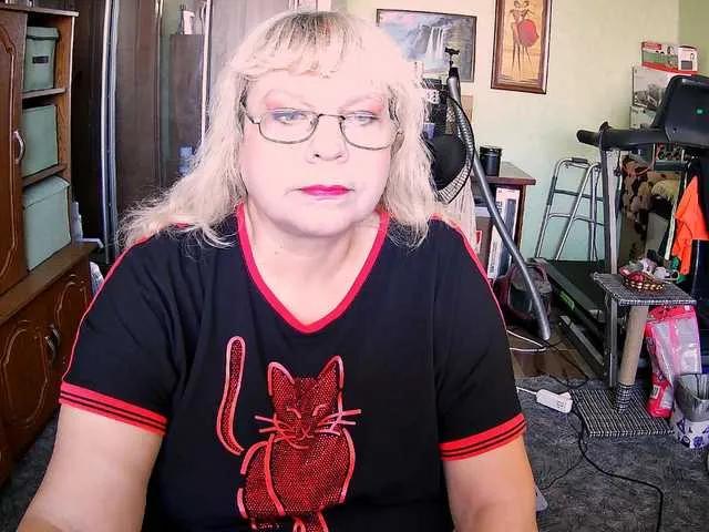 Offline LOLA88888 on BongaCams