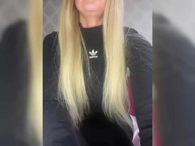 Offline PATRICIA777 on BongaCams