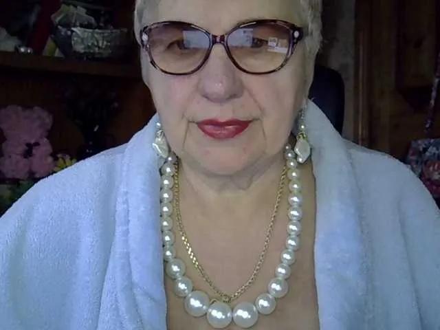 Offline SweetCherry00 on BongaCams