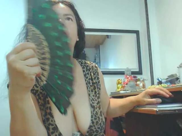 Freechat VKKTORIAAA on BongaCams