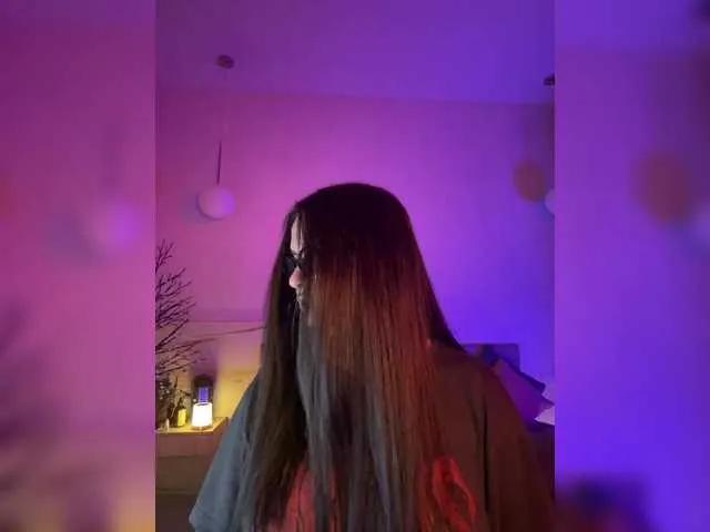 Freechat WhoreMira on BongaCams