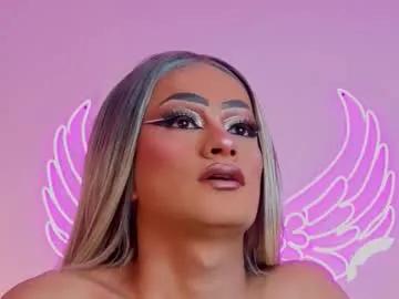 _scarletmoore on Chaturbate