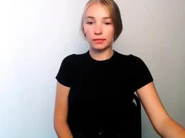 Away _snow_queen__ on Chaturbate