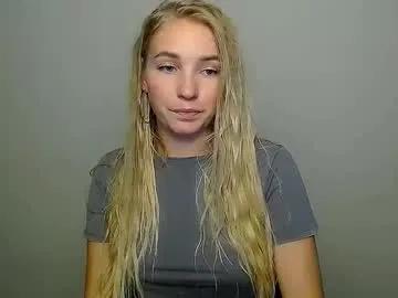 Away _snow_queen__ on Chaturbate