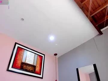 Freechat _sofia_cruz on Chaturbate