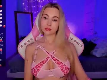 Private adeleroberts on Chaturbate