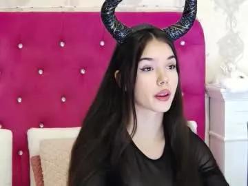 Group alexisdevine on Chaturbate