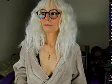 Freechat alien_universe on Chaturbate