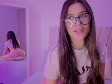 alisa_walker — spank butt hard x5  [112 tokens left] Latin Naughty Wait for You  // #latina #teen #daddy #bigass #natural