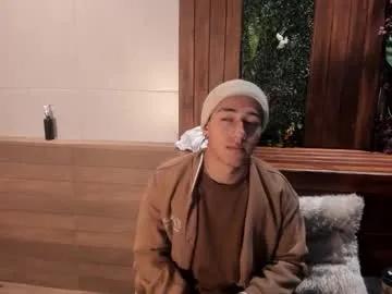 andyjoy_ on Chaturbate