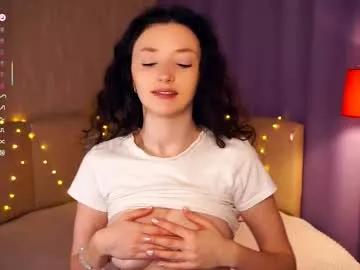 Freechat angelicapretybb on Chaturbate