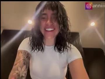 Freechat annie_snow_ on Chaturbate