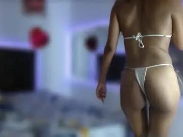 Freechat antonella_pink2 on Chaturbate