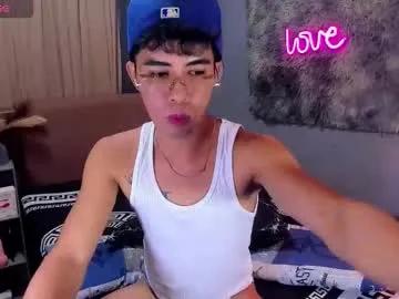 Freechat asiancum_peter on Chaturbate