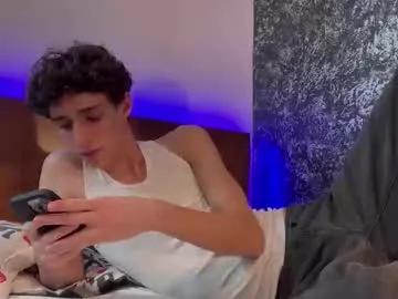 azulyfucsia on Chaturbate