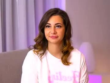 Freechat belleskye on Chaturbate