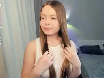 Freechat bellidream on Chaturbate
