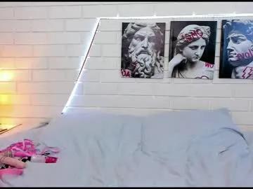 Freechat blondy_fina on Chaturbate