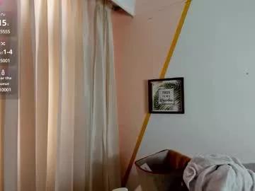 Freechat blueberry____ on Chaturbate