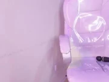 Freechat bluee_hazell on Chaturbate