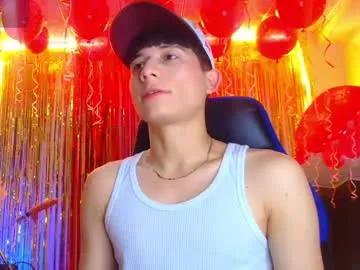 Freechat bryam_hot on Chaturbate