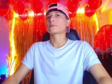 Freechat bryam_hot on Chaturbate