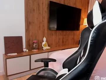 Freechat camilagomezz on Chaturbate