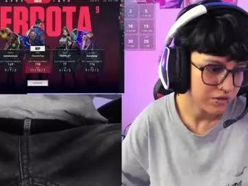 Freechat charlietaylor_ on Chaturbate