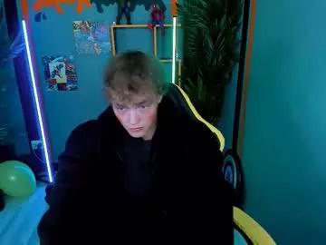 Freechat chase_muscular on Chaturbate
