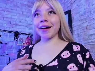 Freechat cherry_xoxx on Chaturbate