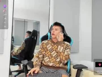 Freechat daddyrich4u on Chaturbate