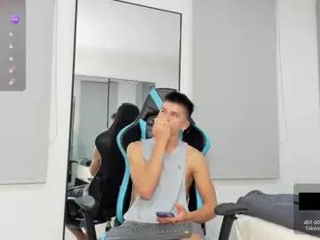 Freechat daddyrich4u on Chaturbate