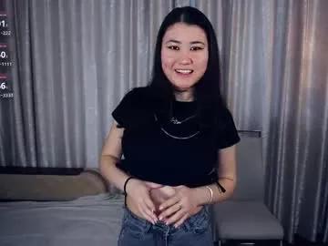 Freechat danideritis on Chaturbate