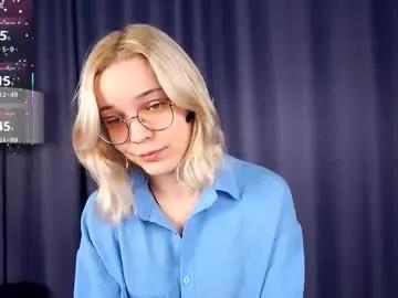 Freechat deannmaslen on Chaturbate