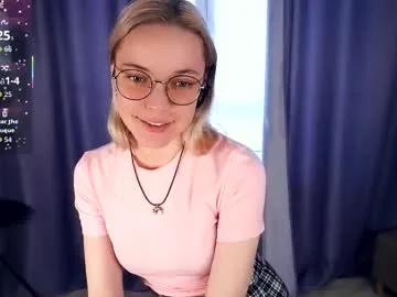 deannmaslen — GOAL: vibration for my pussy [37 tokens remaining] New girl energy  #new #18 #skinny #shy #bigboobs